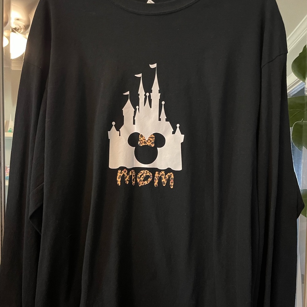 Disney world long sleeve shirt